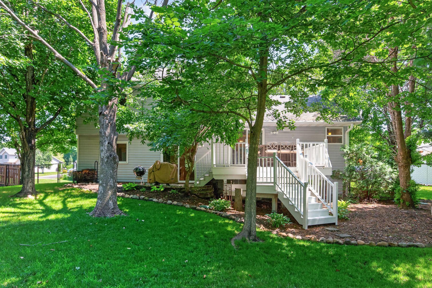 12754 Independence Avenue Property Photo 32