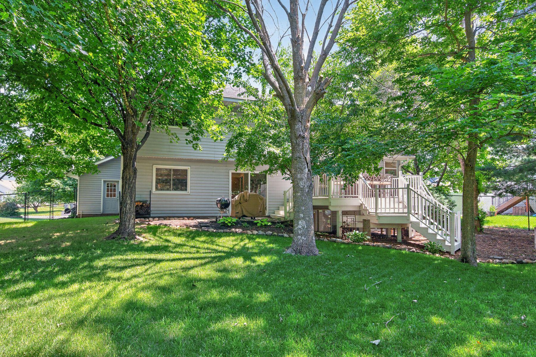 12754 Independence Avenue Property Photo 33