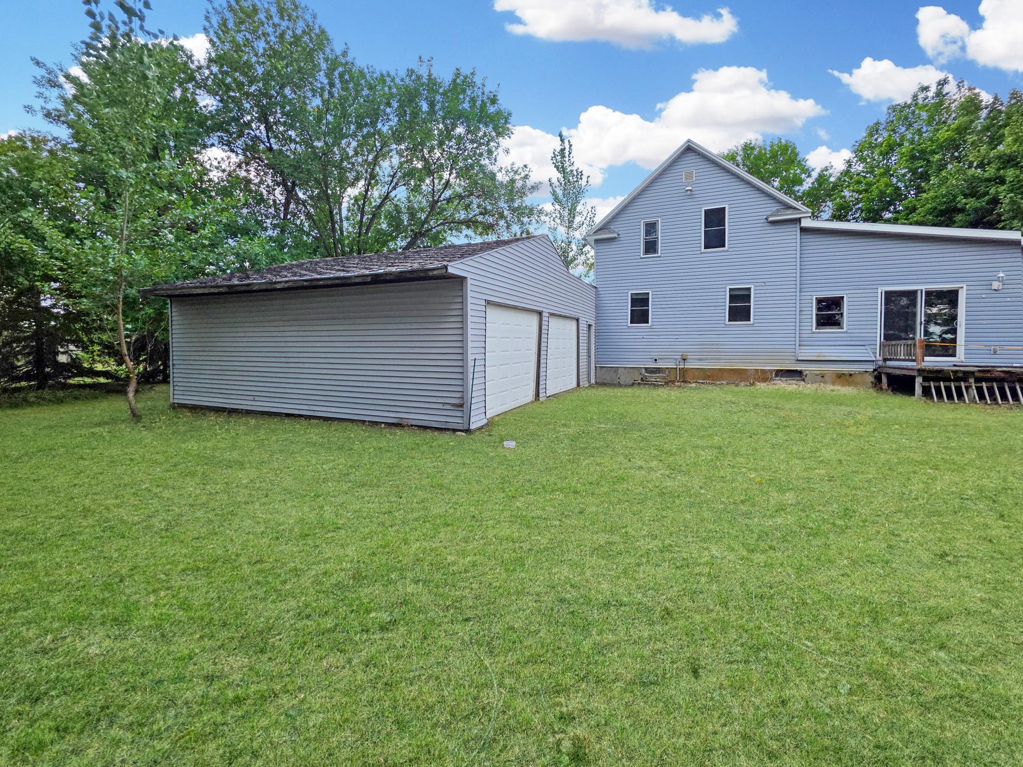 2955 390th Street Property Photo 2
