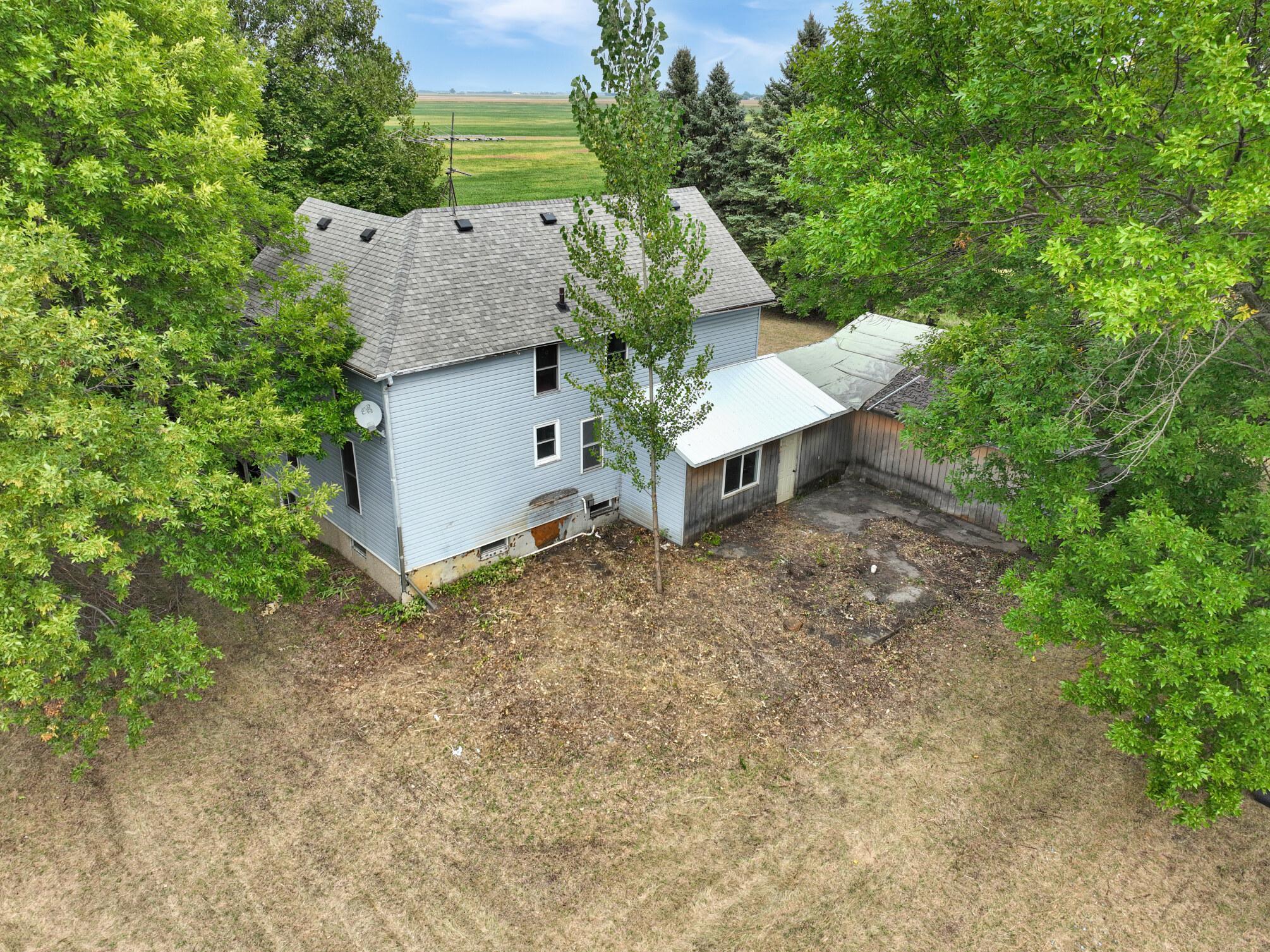 2955 390th Street Property Photo 3