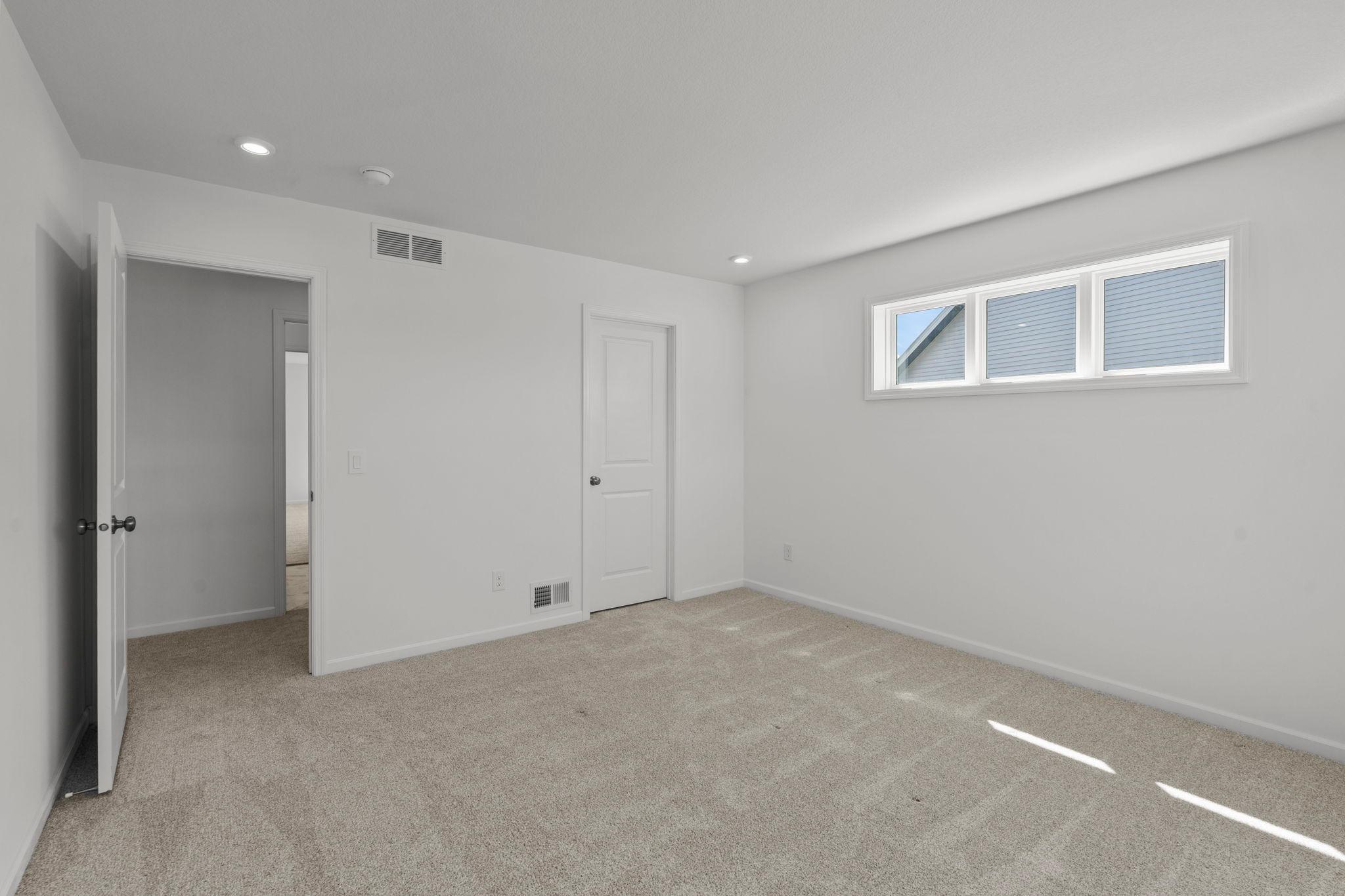 1961 Dahlia Drive Property Photo 62