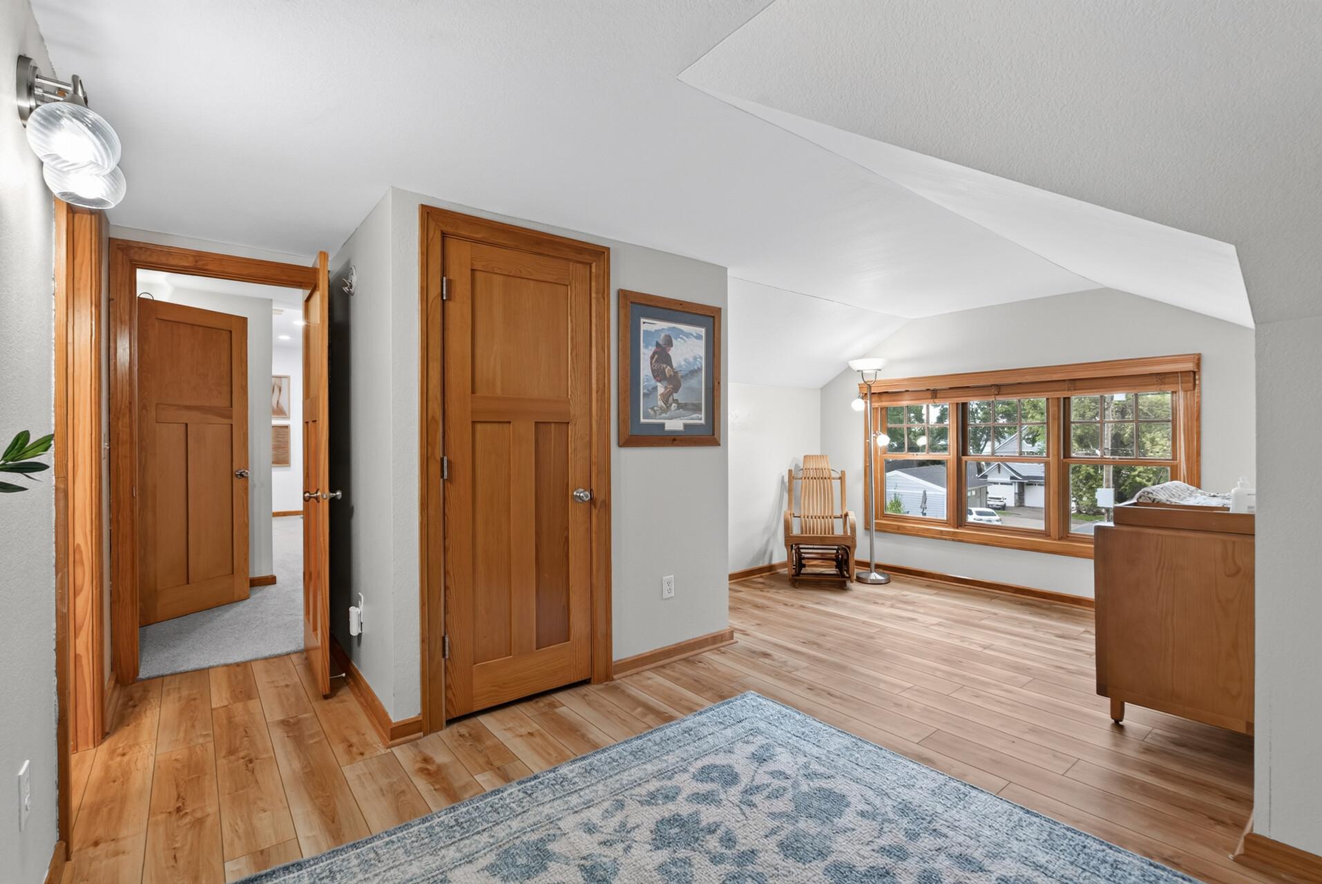2584 S Shore Boulevard Property Photo 20