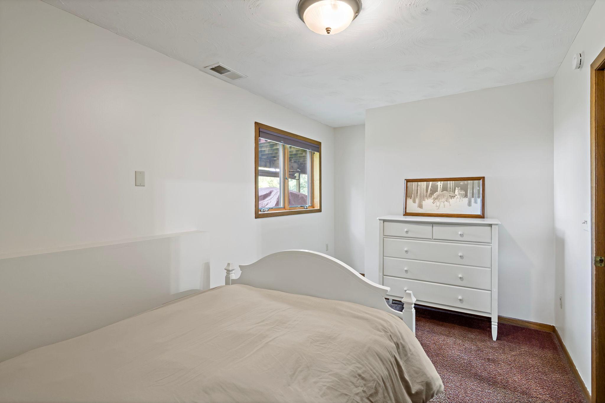 17222 Deerwood Lane Property Photo 25