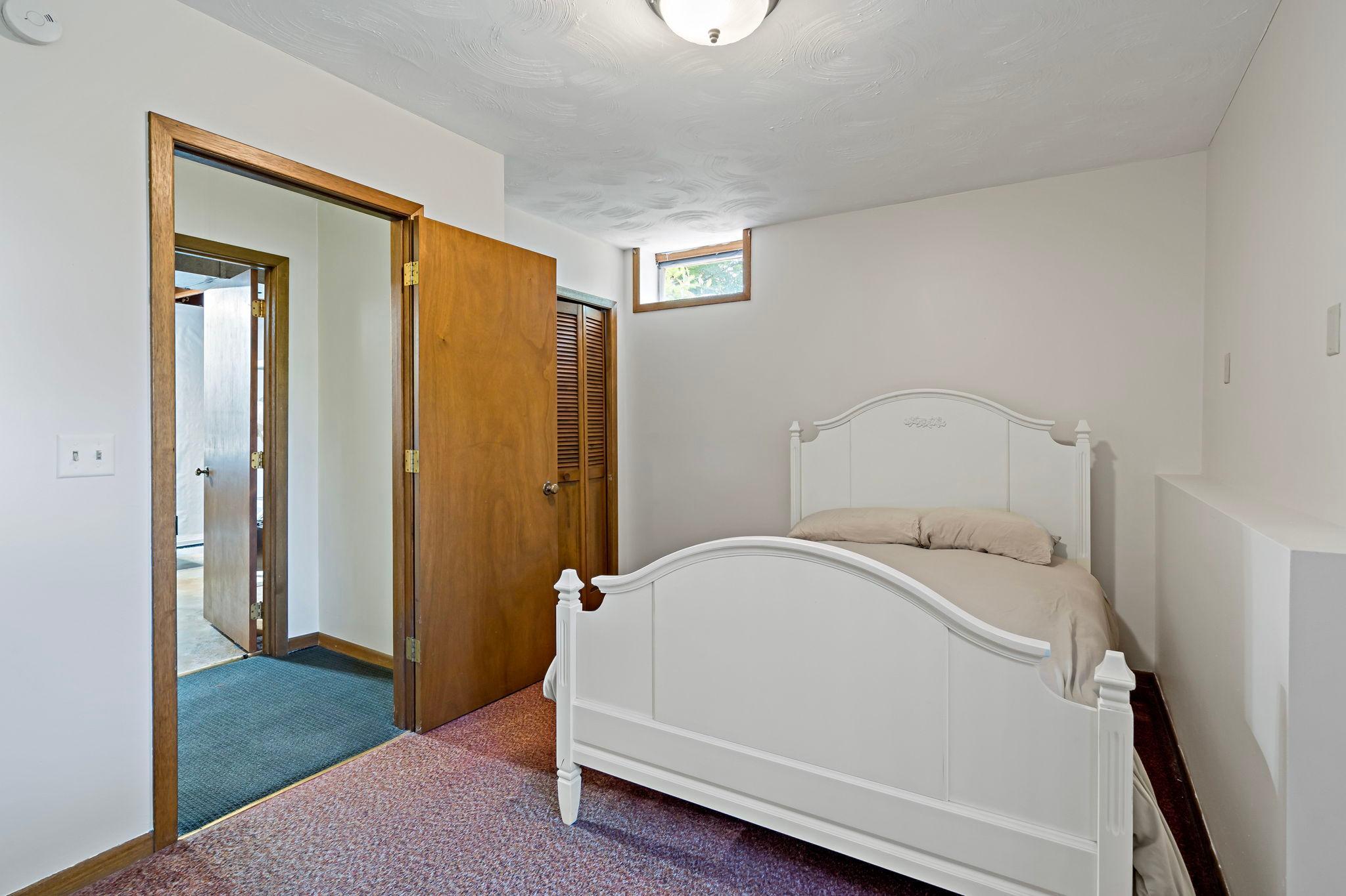 17222 Deerwood Lane Property Photo 26