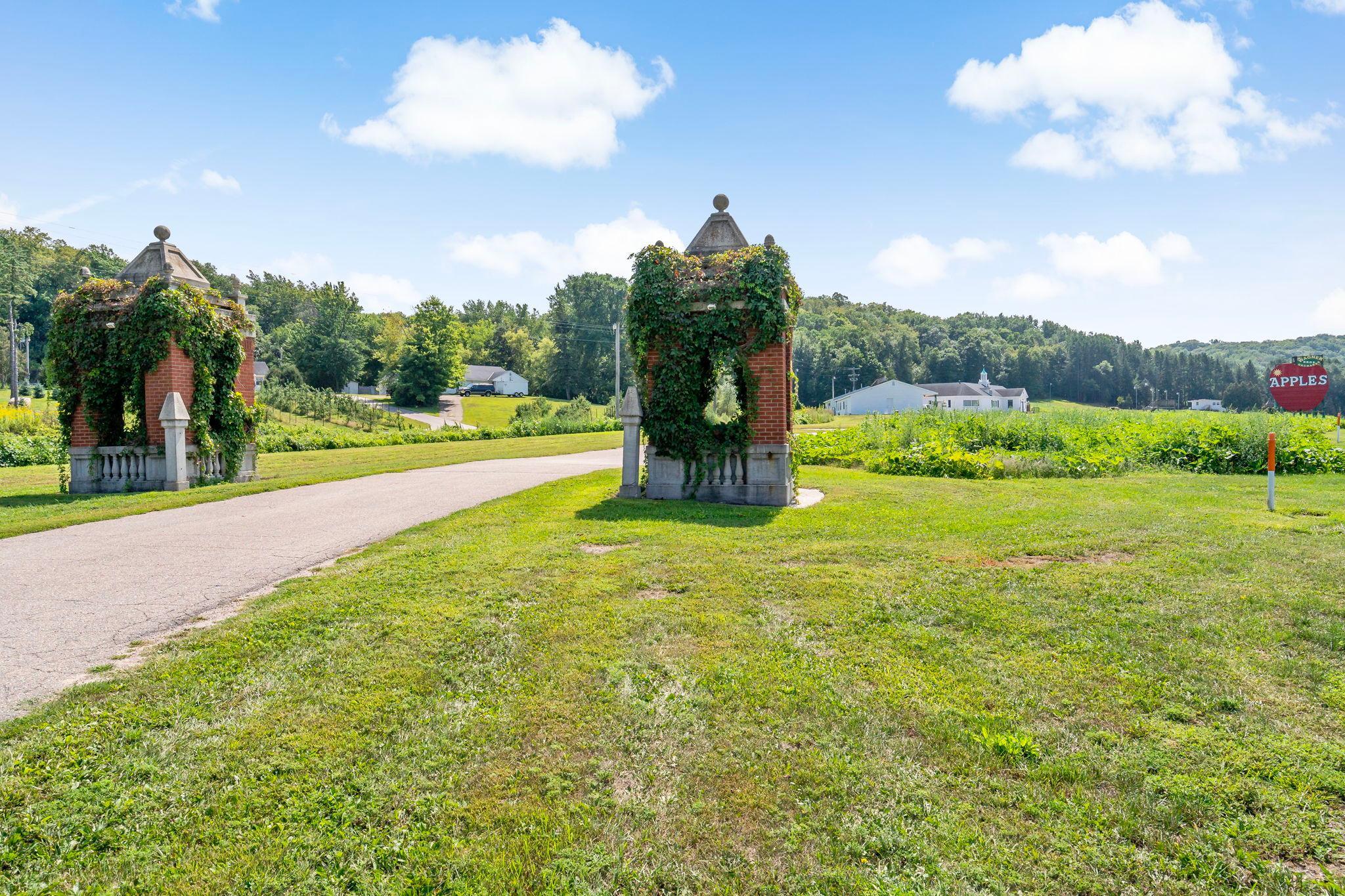 17222 Deerwood Lane Property Photo 30