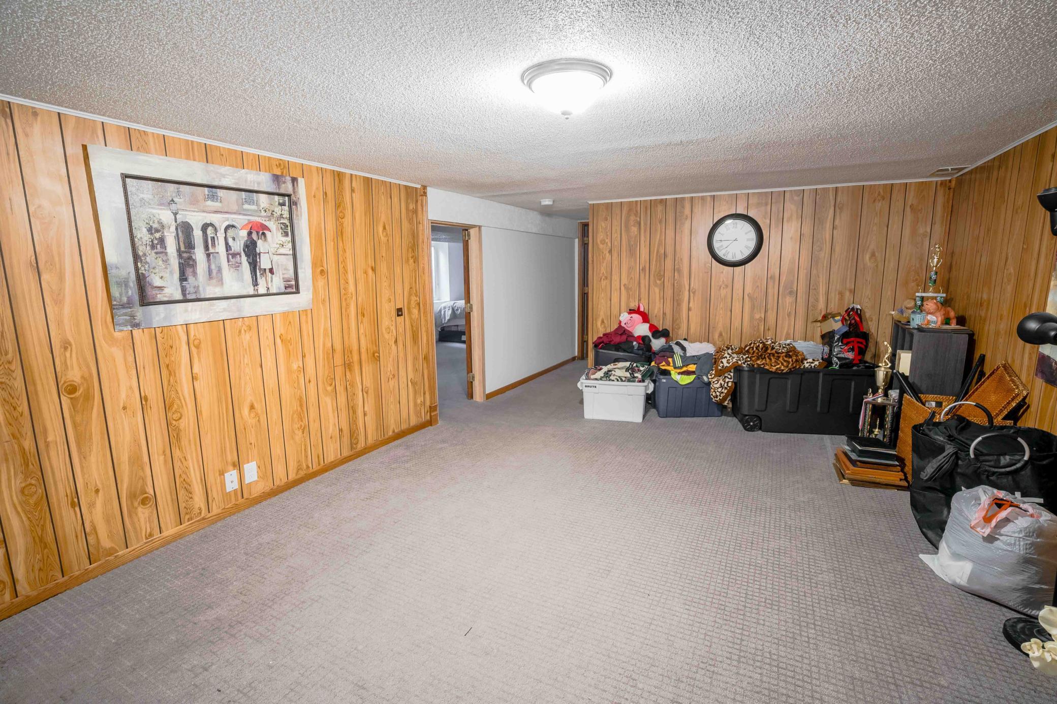 430 County Road B2 W Property Photo 21