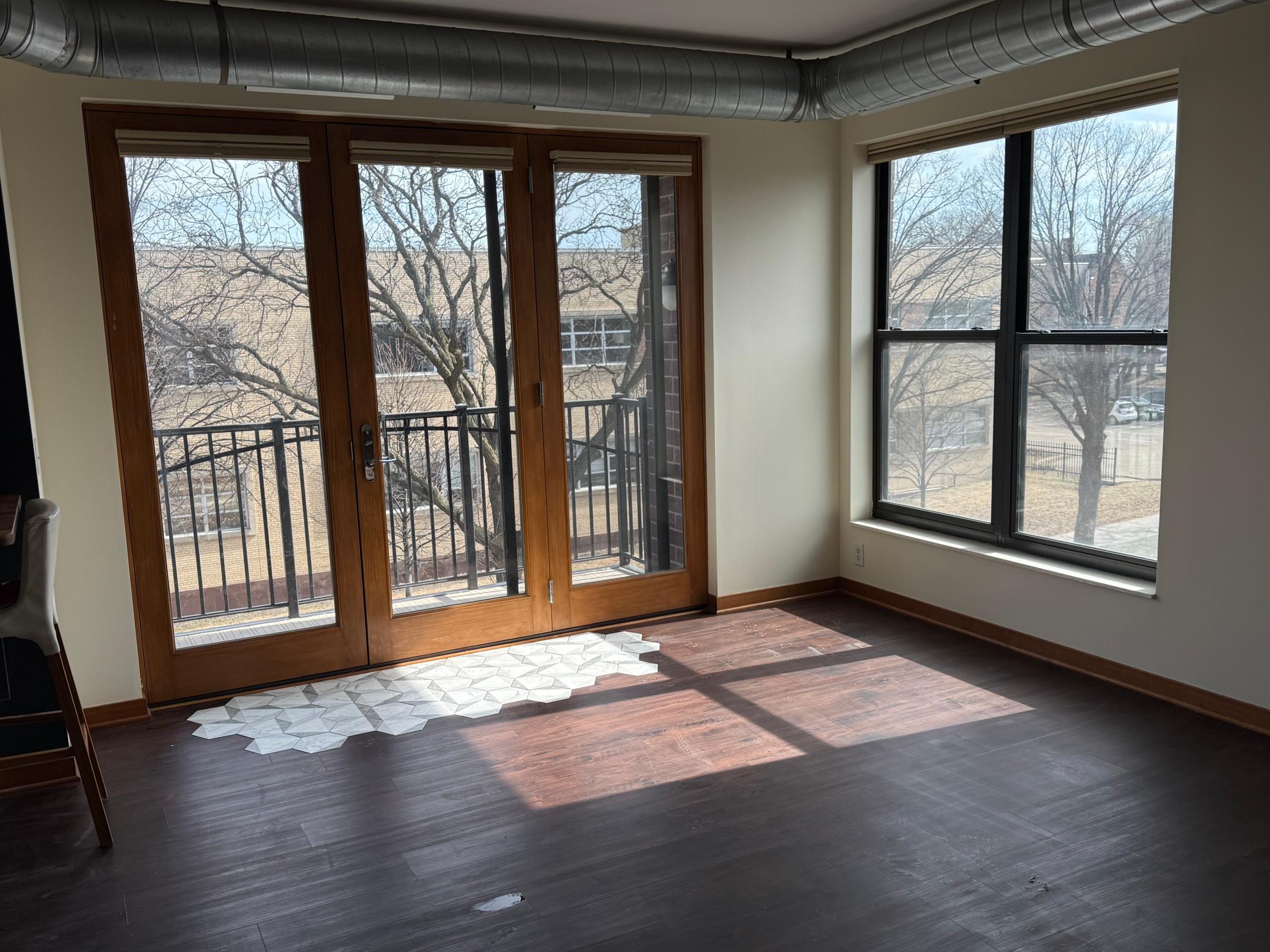 15 E Franklin Avenue E 332 Property Photo 7