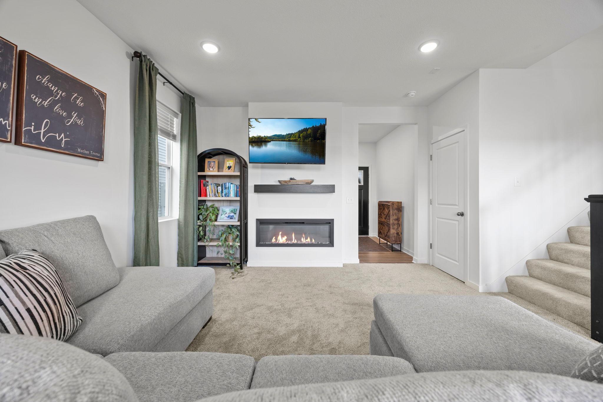15063 Athgoe Drive Property Photo 8