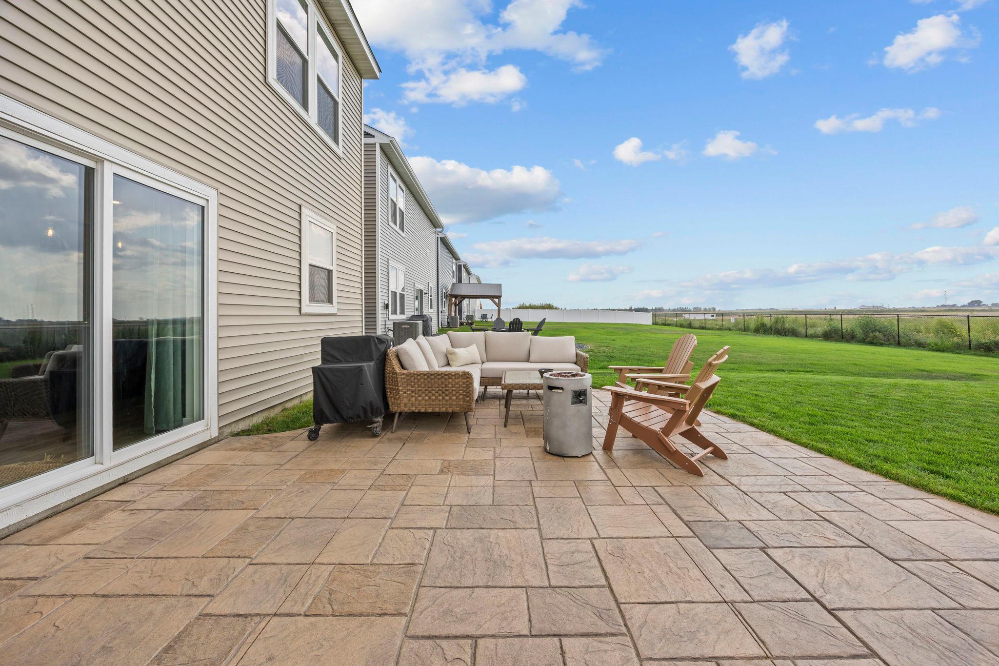 15063 Athgoe Drive Property Photo 40