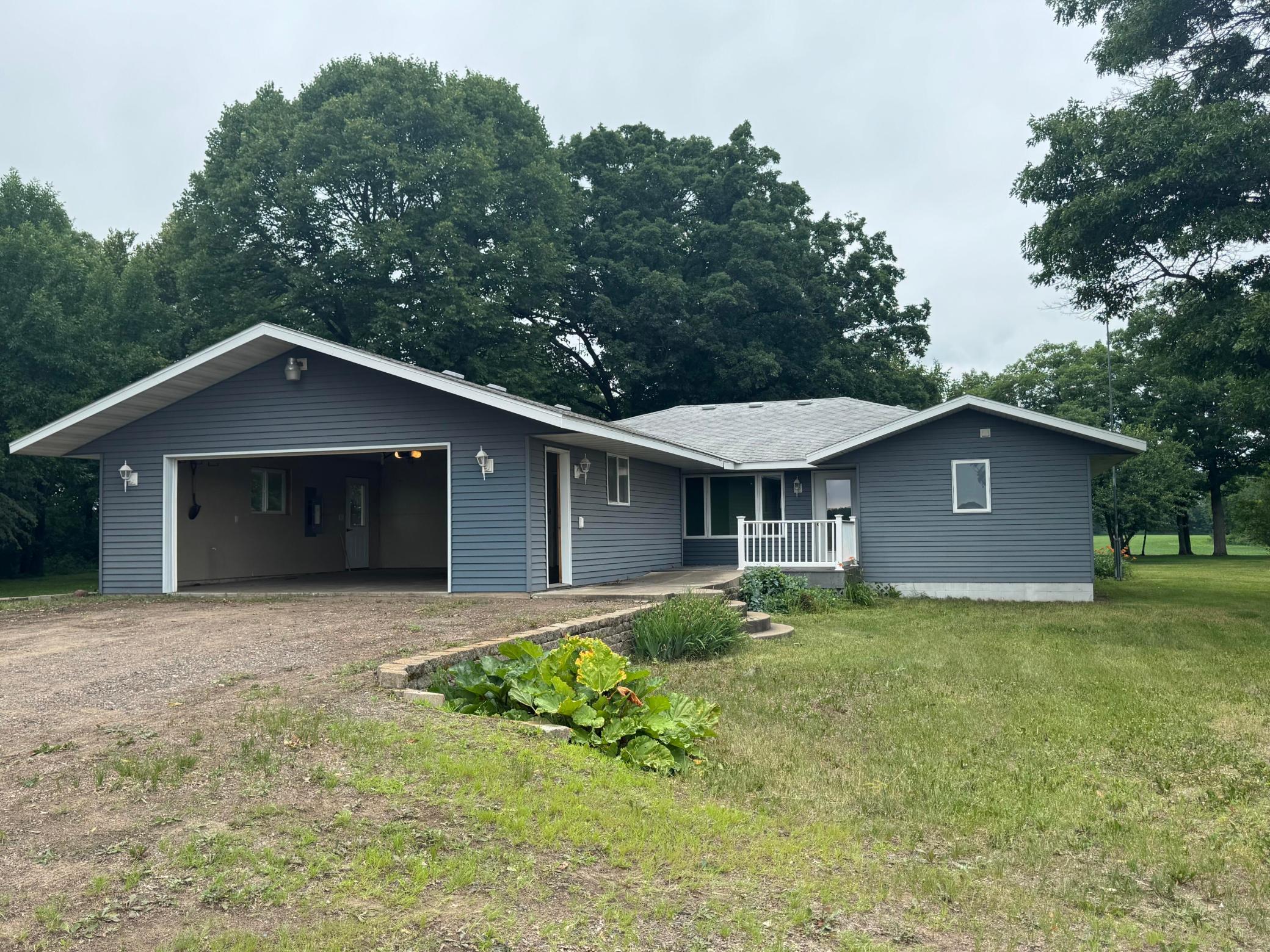 15793 82nd Street E Property Photo 3