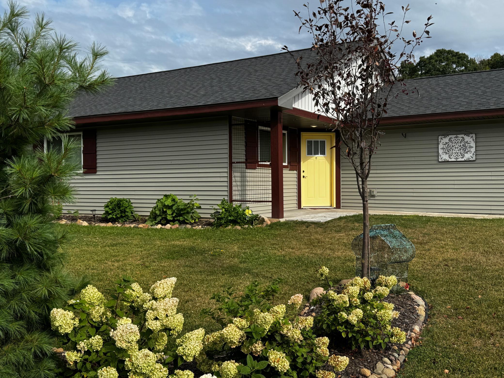 1302 Greentree Drive Property Photo 6