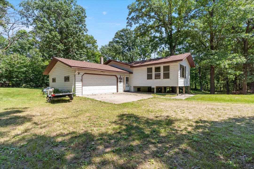 40142 Pandora Drive Property Photo 3