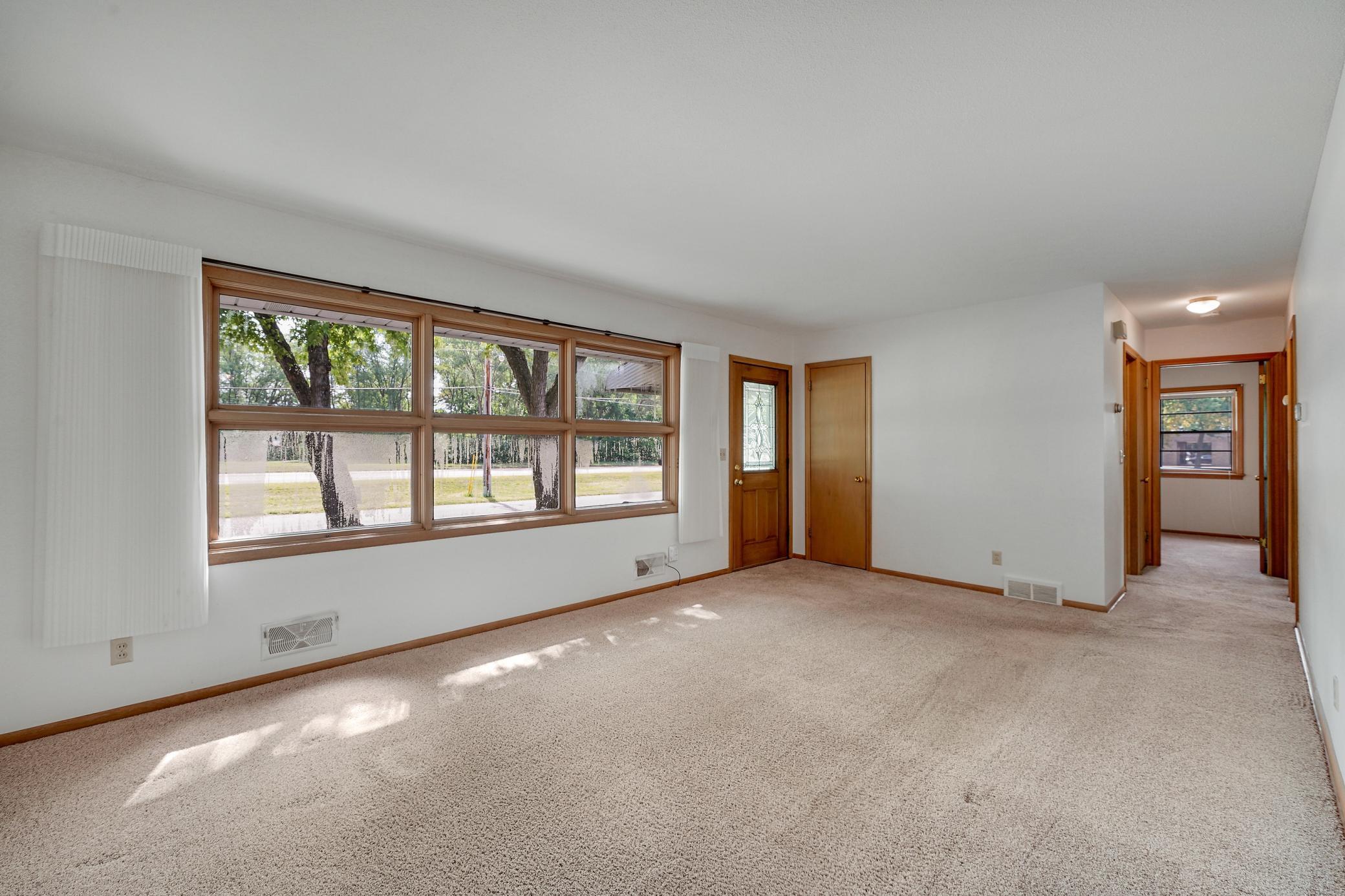 903 Parallel Street Property Photo 5