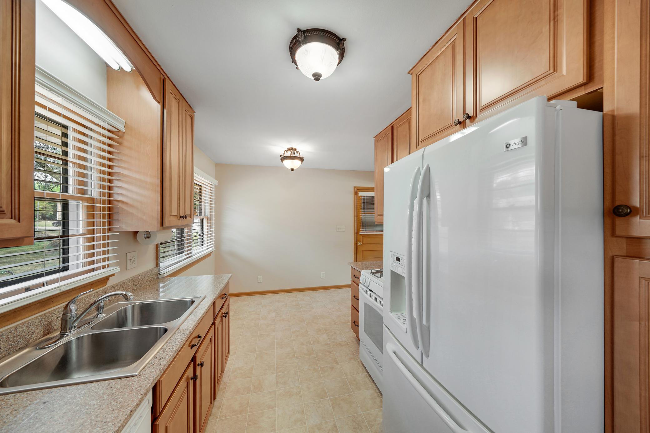903 Parallel Street Property Photo 11