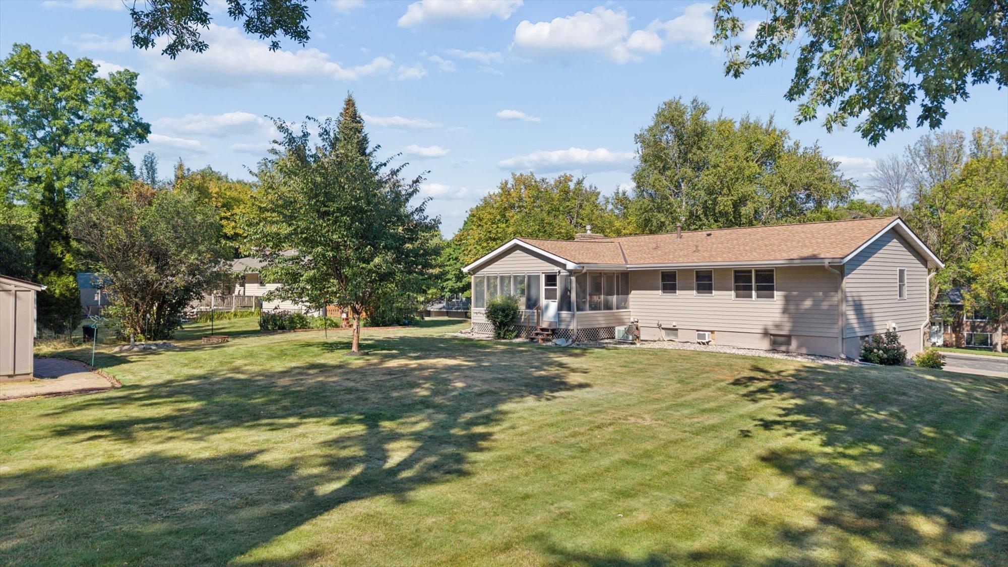 6650 Maple Drive Property Photo 11