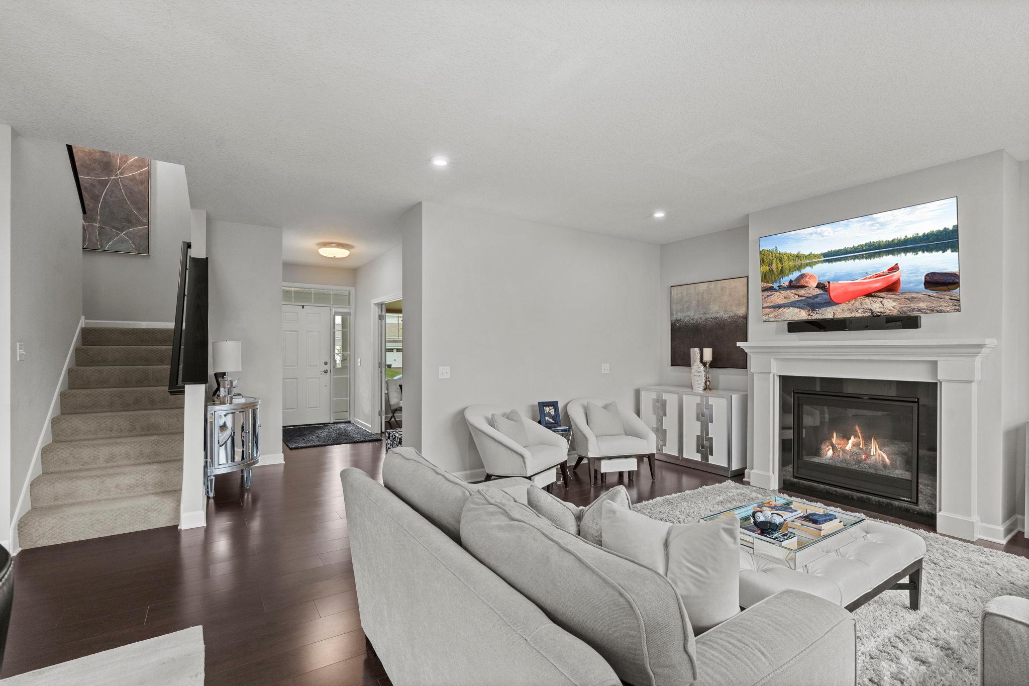 4313 Schilling Way Property Photo 14
