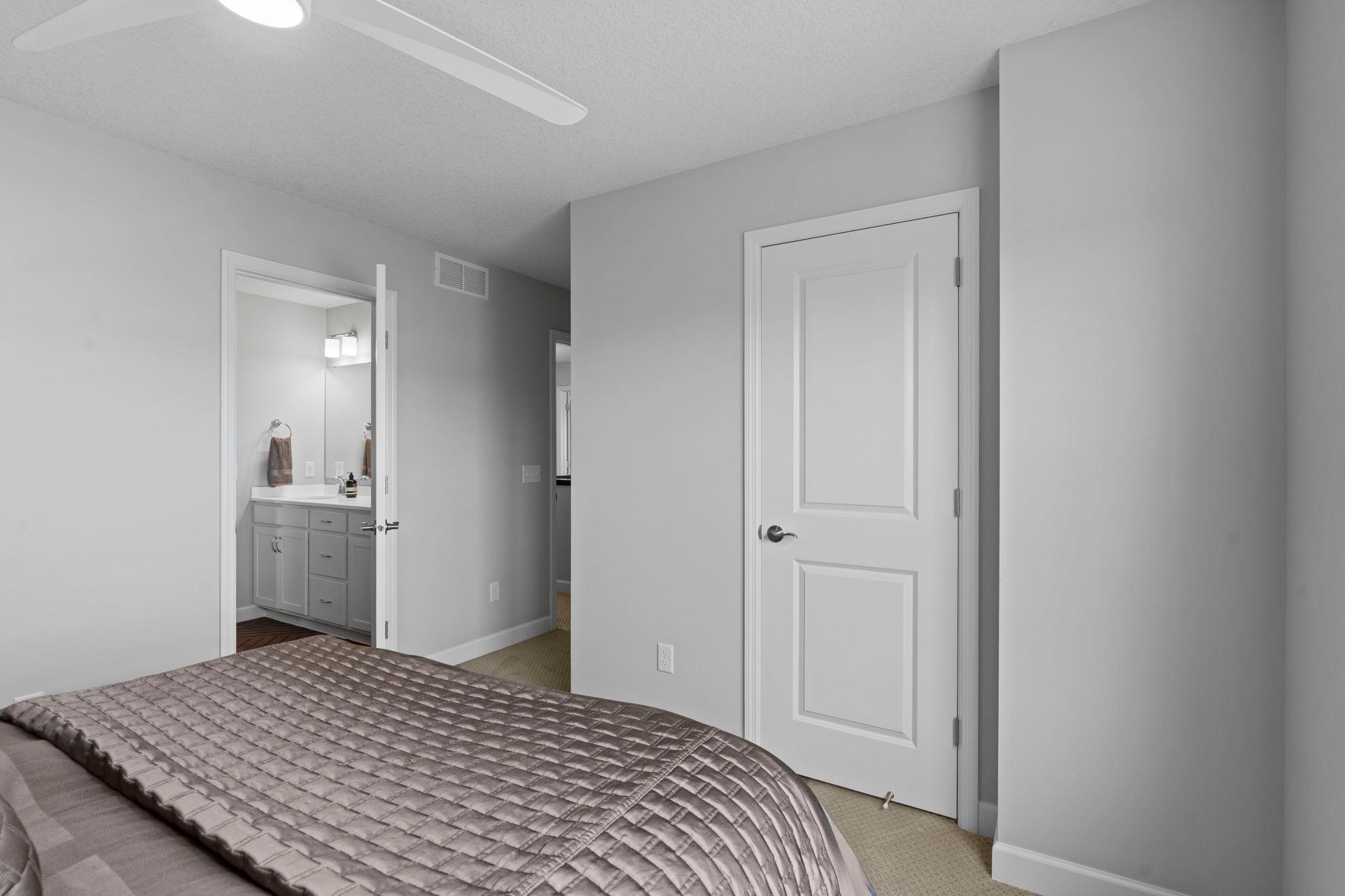 4313 Schilling Way Property Photo 29