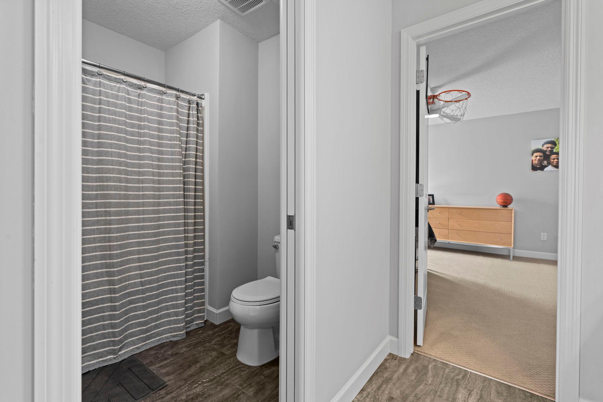 4313 Schilling Way Property Photo 31