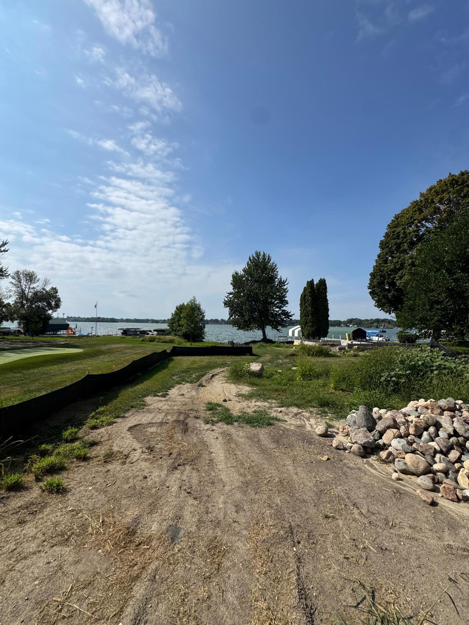 4485 N Shore Drive Property Photo 7