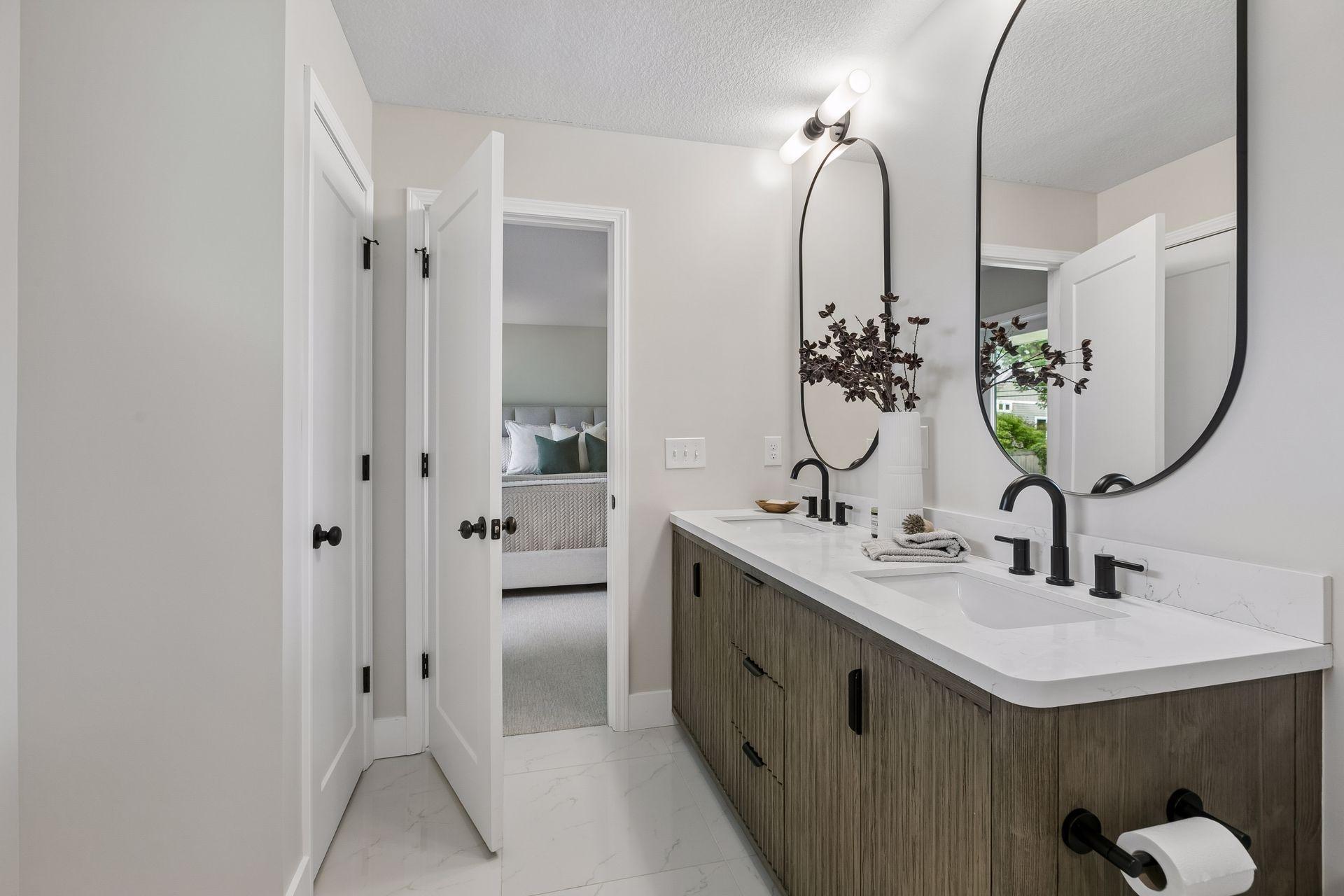 5724 Code Avenue Property Photo 28