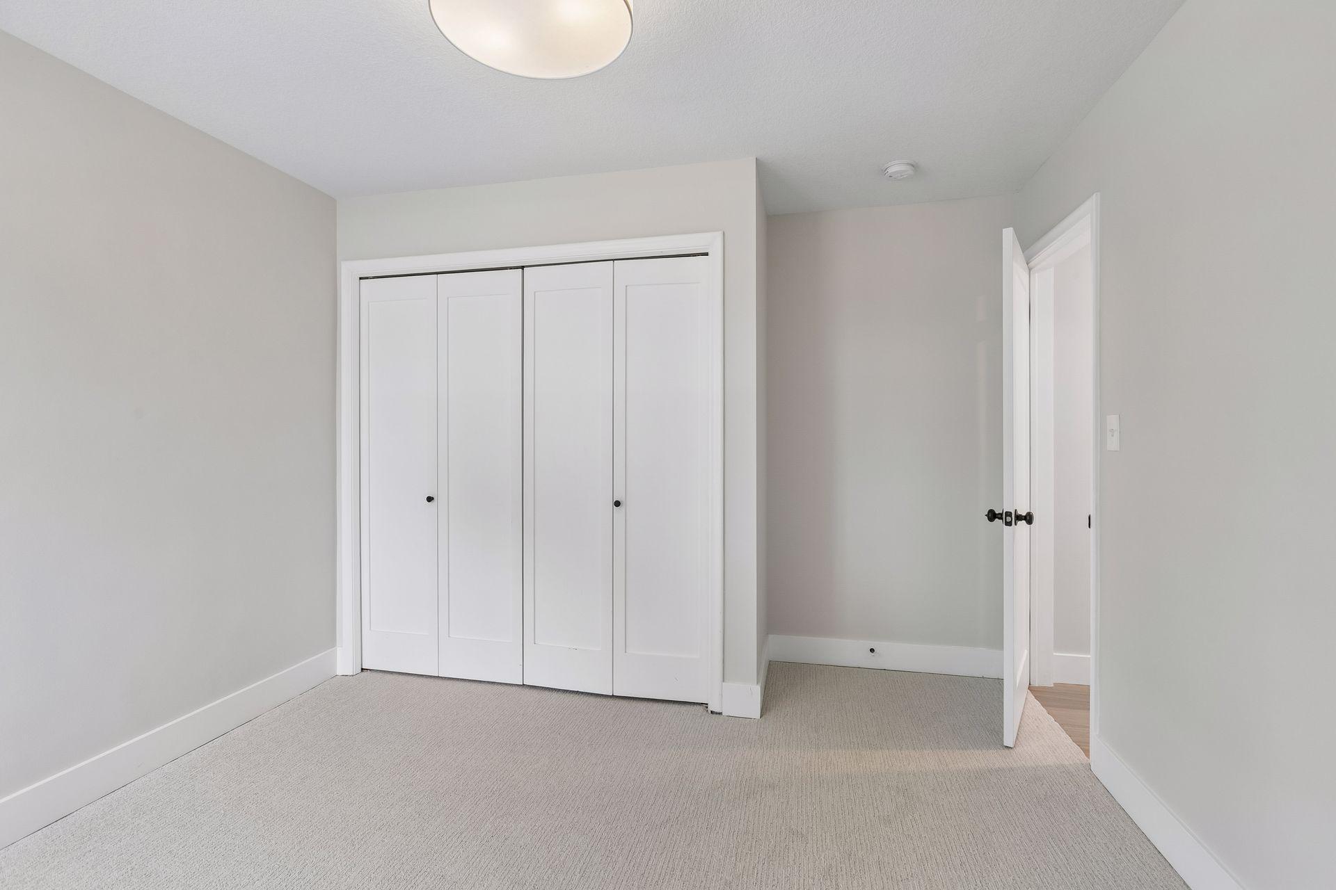5724 Code Avenue Property Photo 34