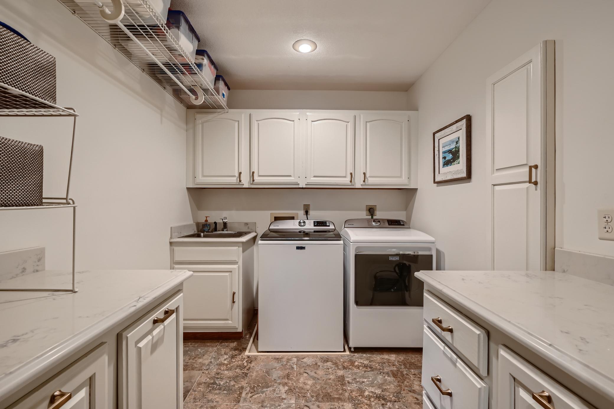 3200 Frear Drive Property Photo 12