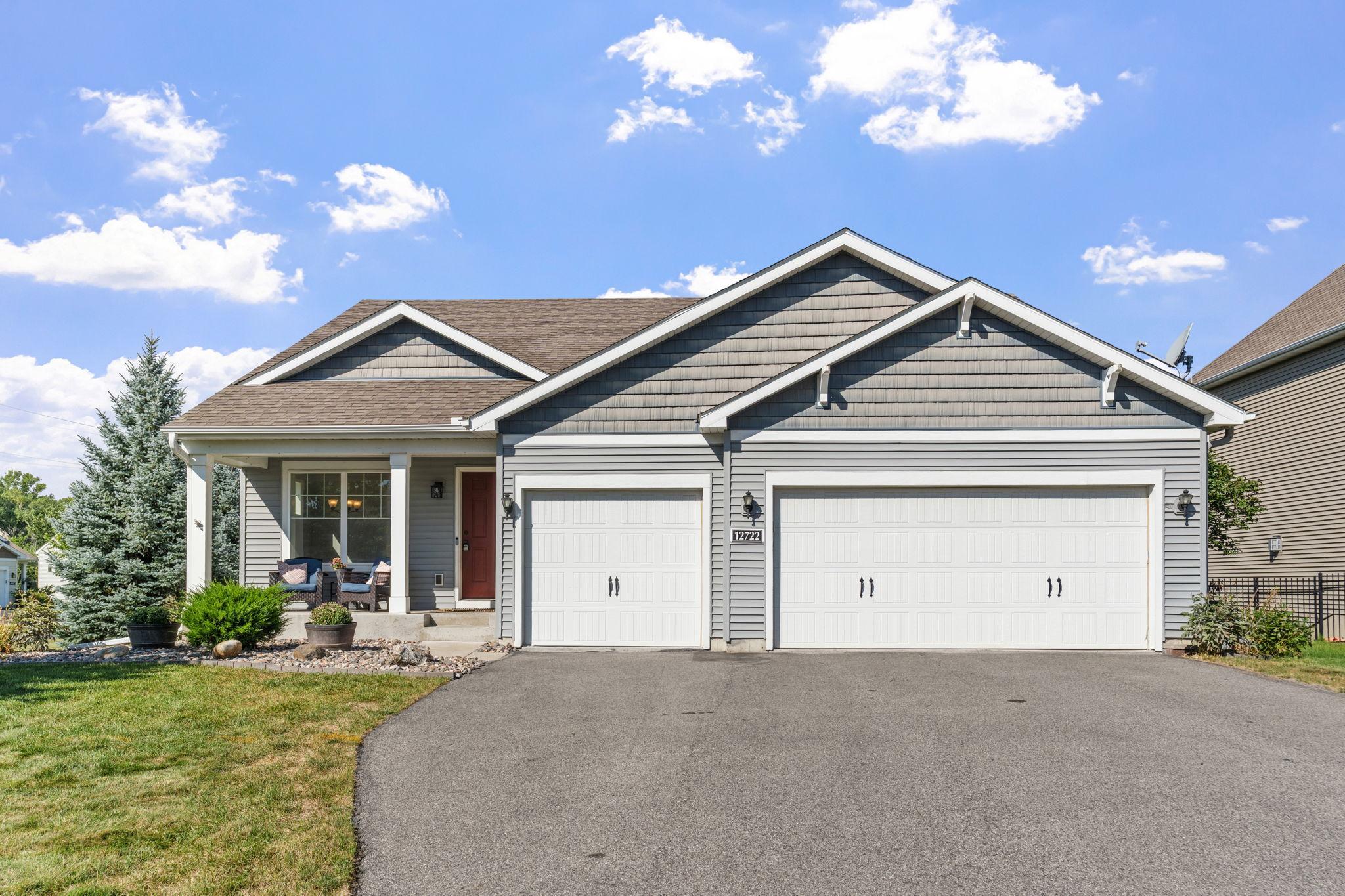 12722 Glenhurst Avenue Property Photo 1
