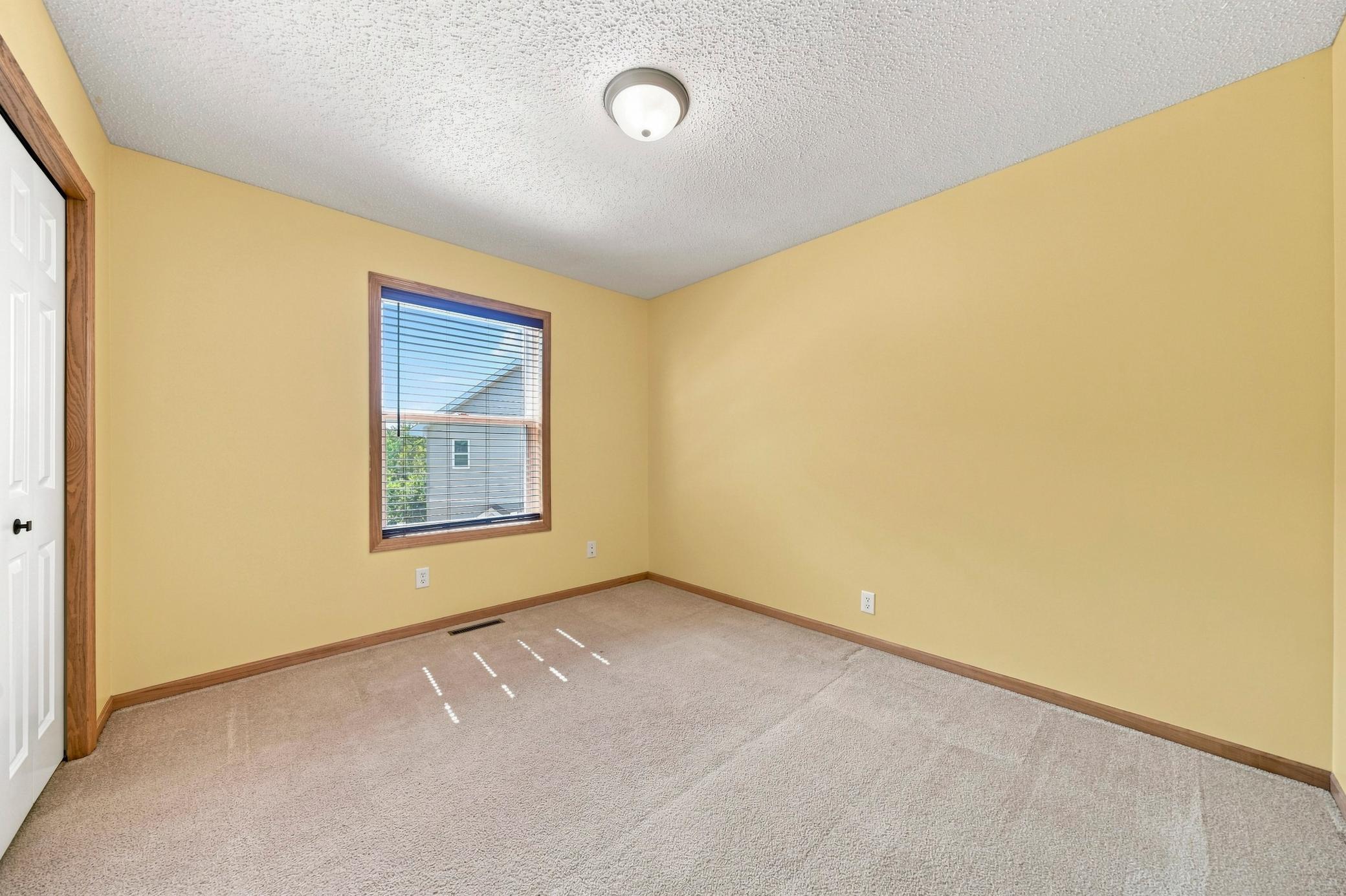 563 Summit Avenue Property Photo 37