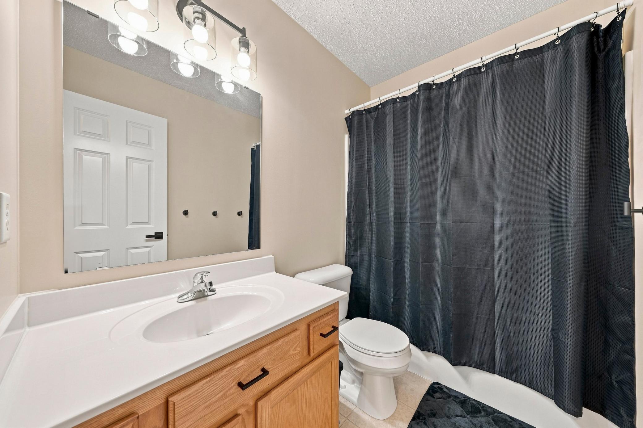 563 Summit Avenue Property Photo 39