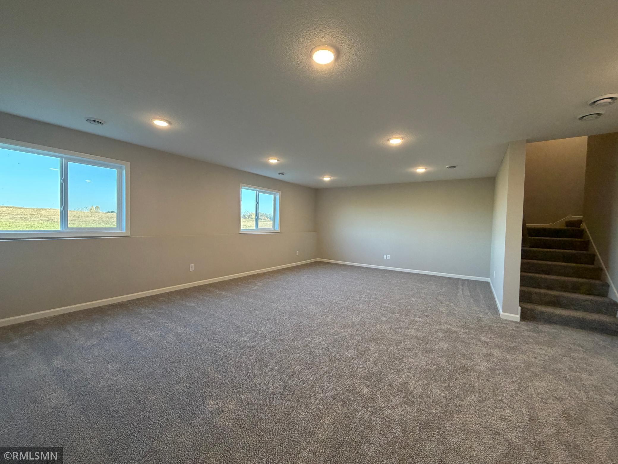 10824 165th Avenue Nw Property Photo 23
