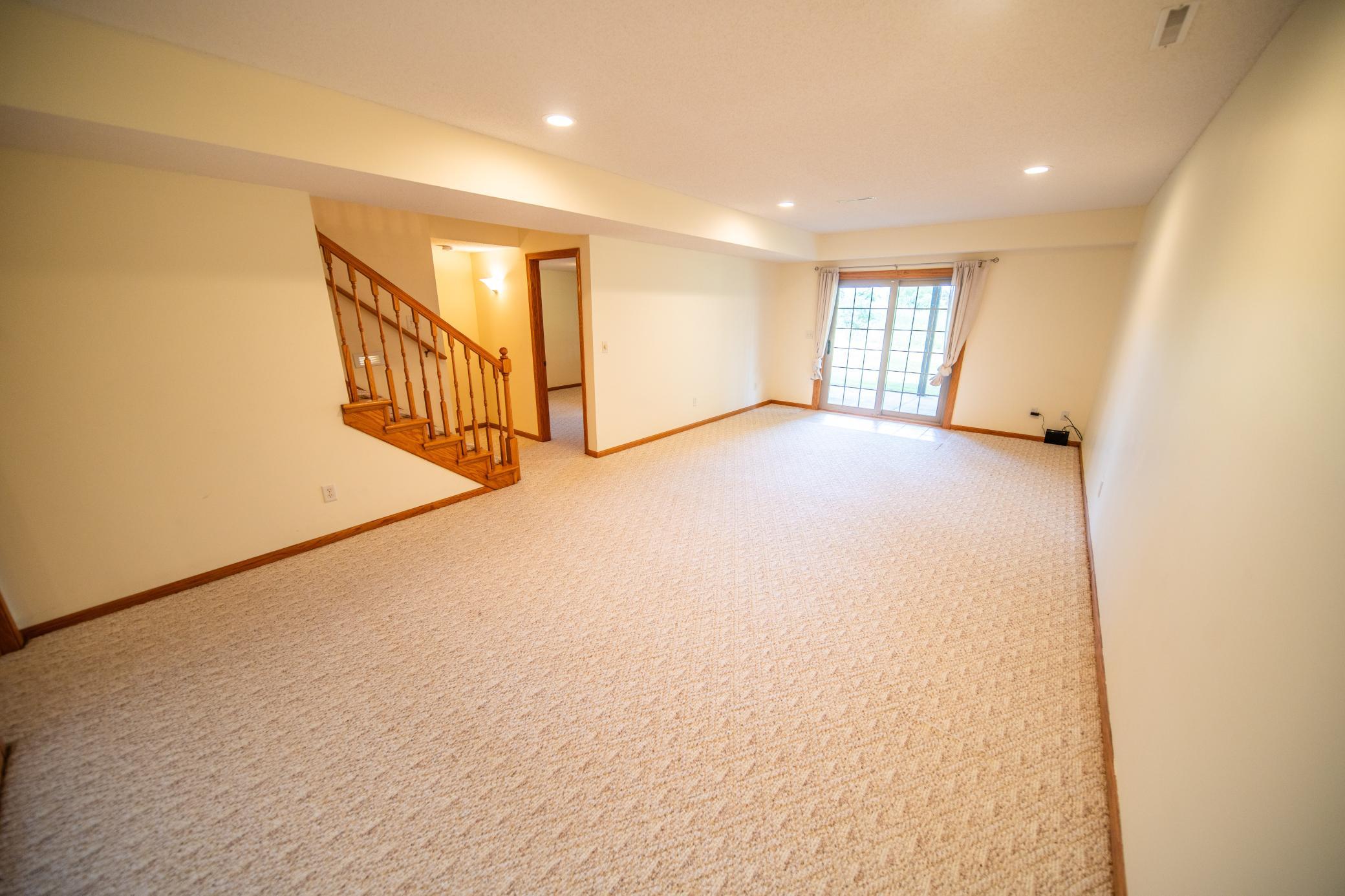 2862 Century Ct Ne Property Photo 35