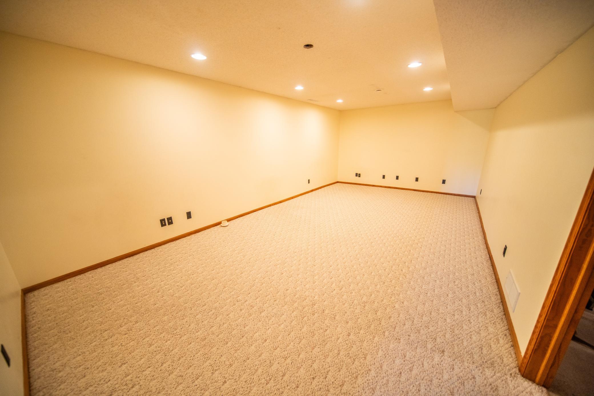 2862 Century Ct Ne Property Photo 44