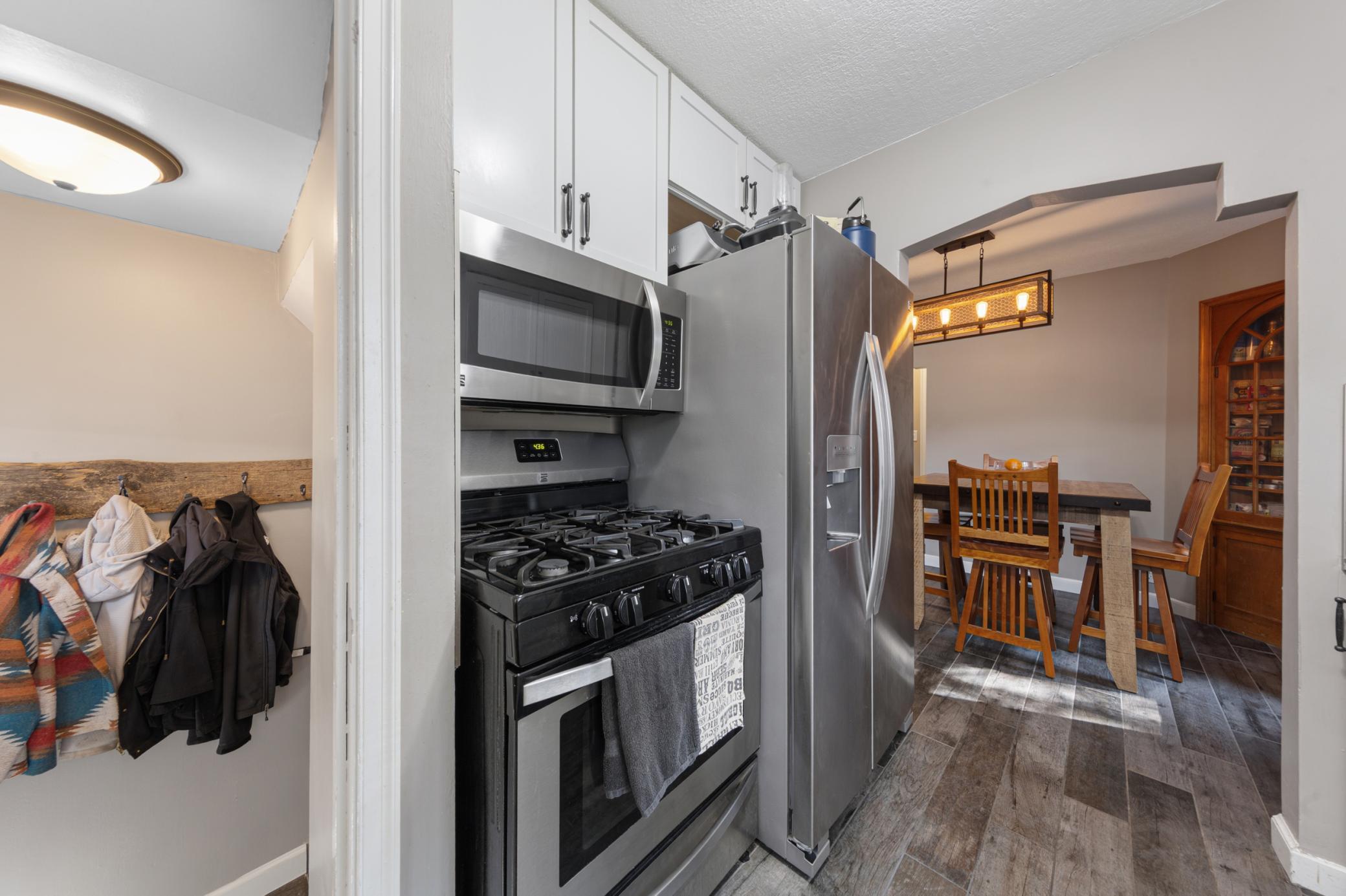 418 Prairie Avenue Property Photo 23