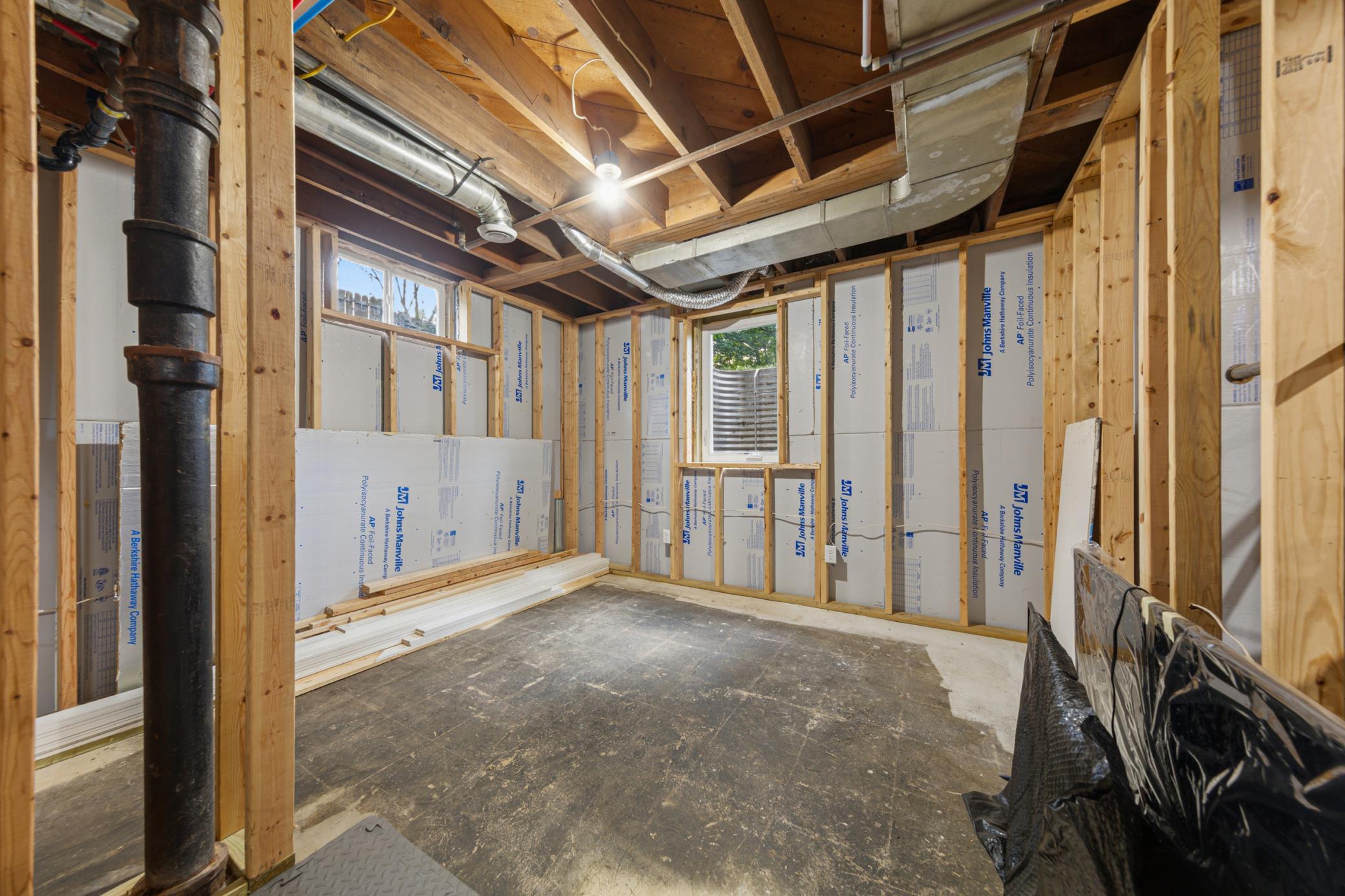 418 Prairie Avenue Property Photo 34