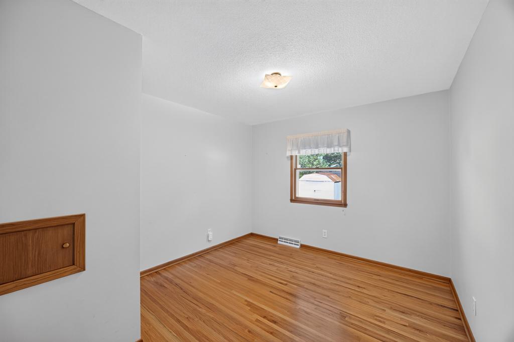 2817 15th Avenue Nw Property Photo 12