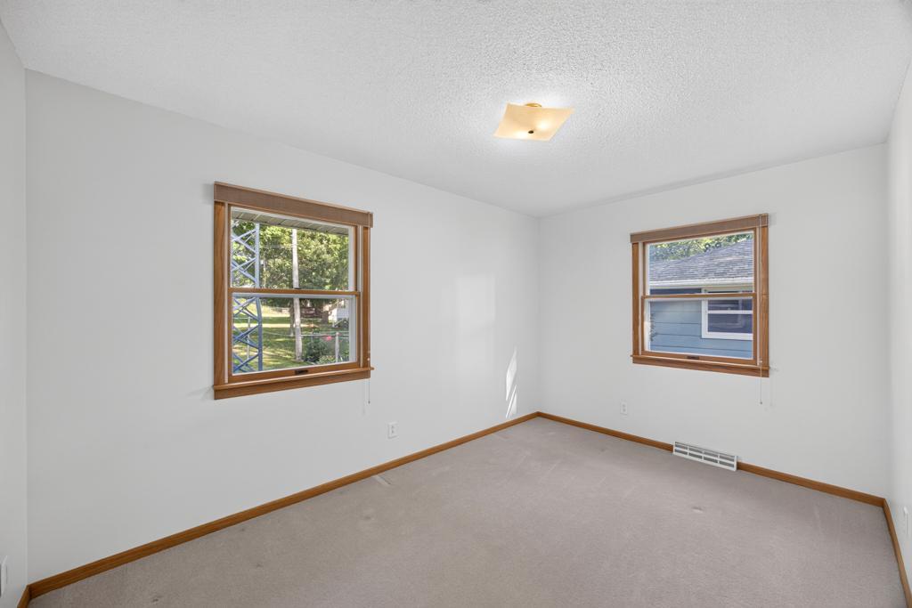 2817 15th Avenue Nw Property Photo 14