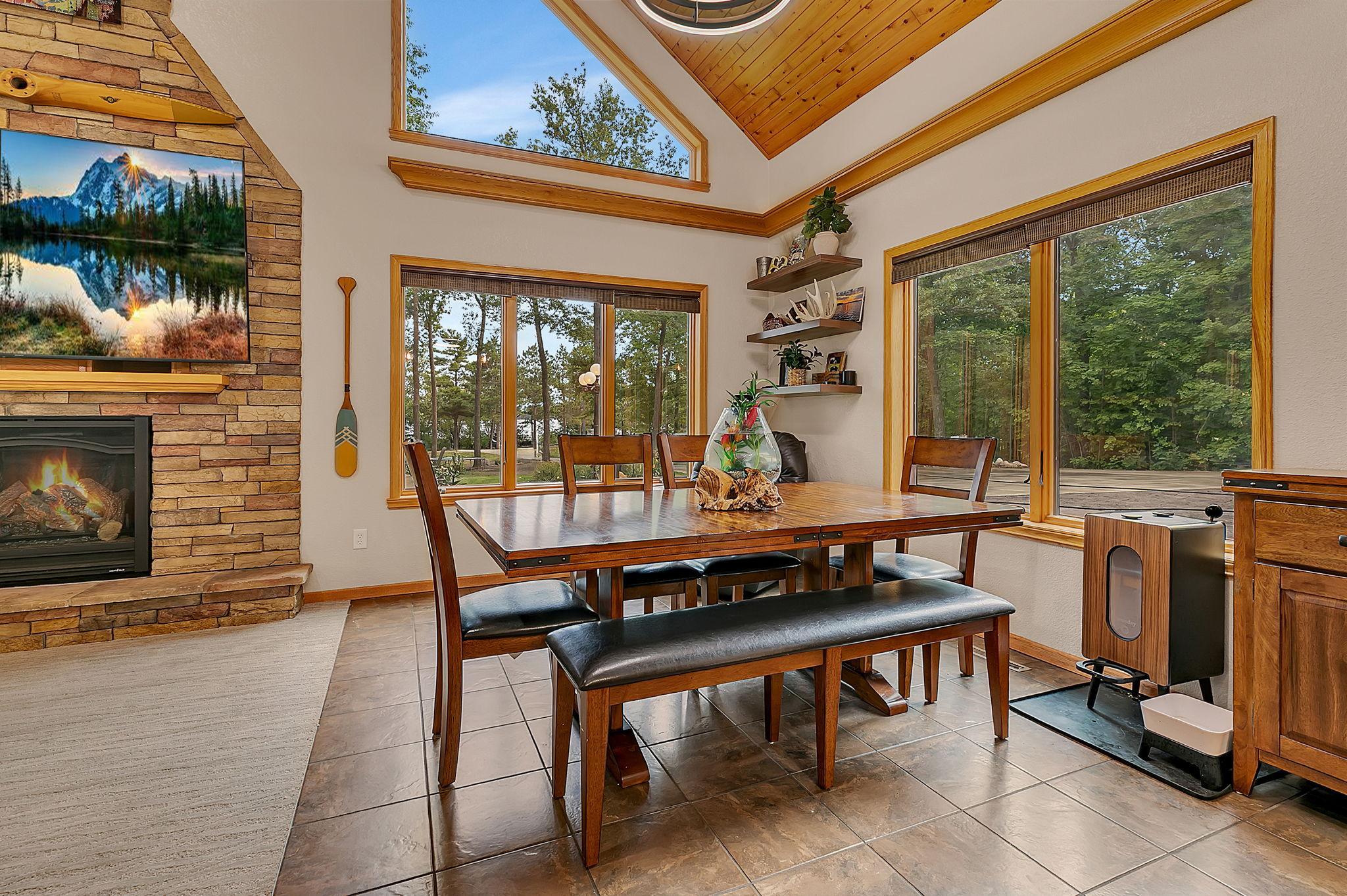 7643 Bear Road Property Photo 13