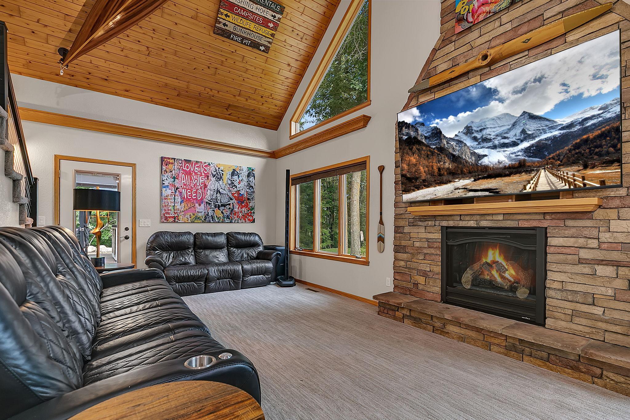 7643 Bear Road Property Photo 15