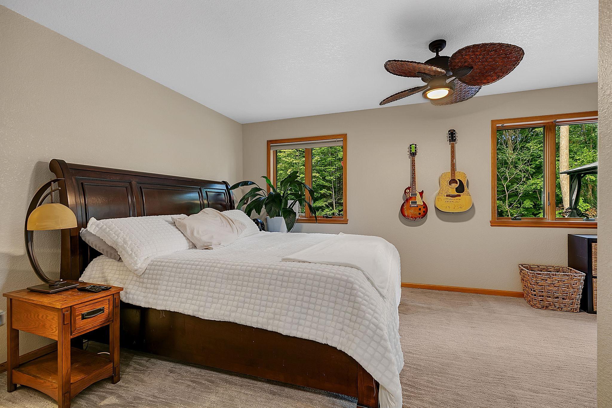 7643 Bear Road Property Photo 18