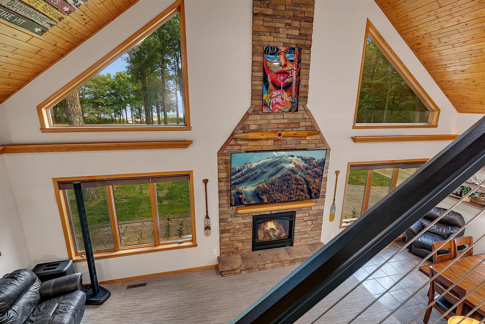 7643 Bear Road Property Photo 24