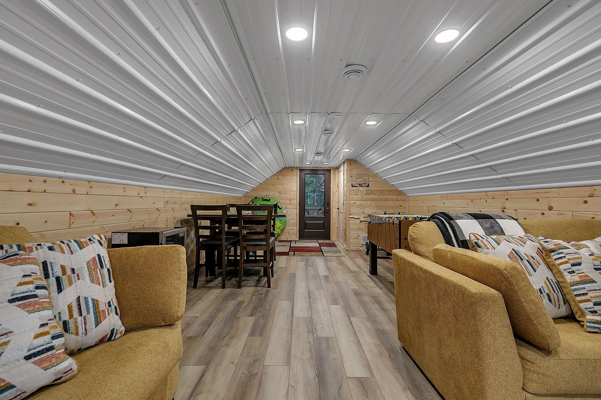 7643 Bear Road Property Photo 39