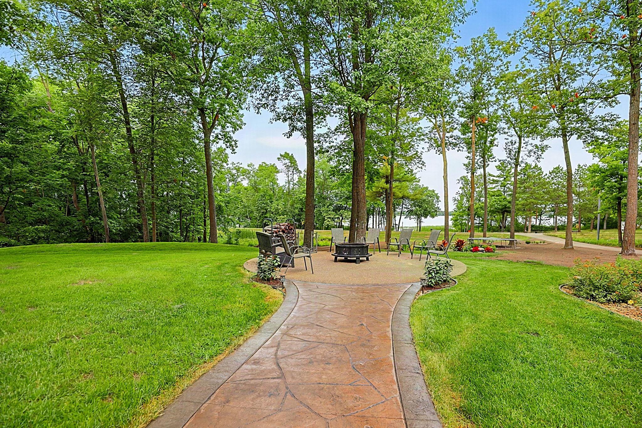 7643 Bear Road Property Photo 40