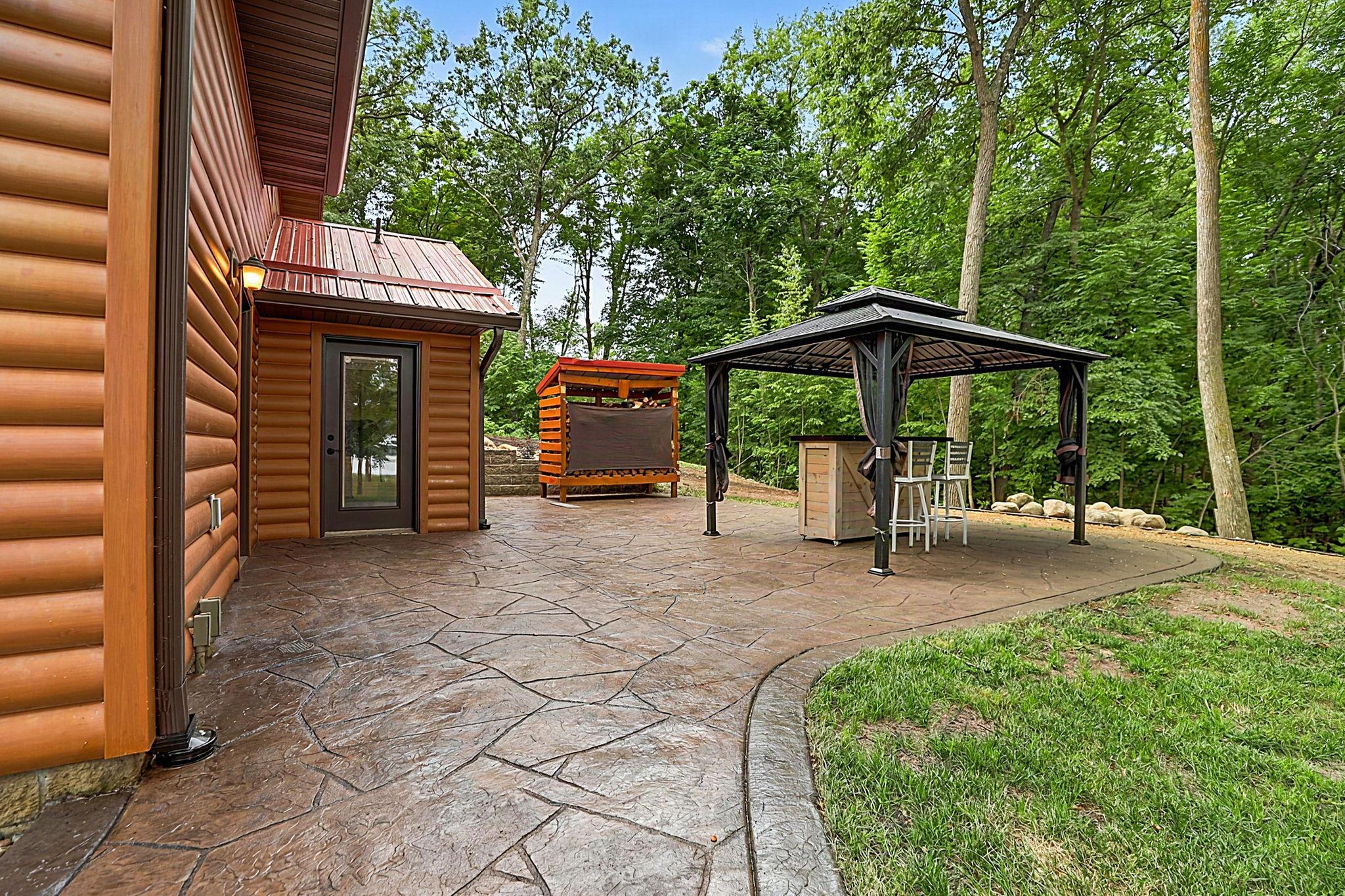 7643 Bear Road Property Photo 42