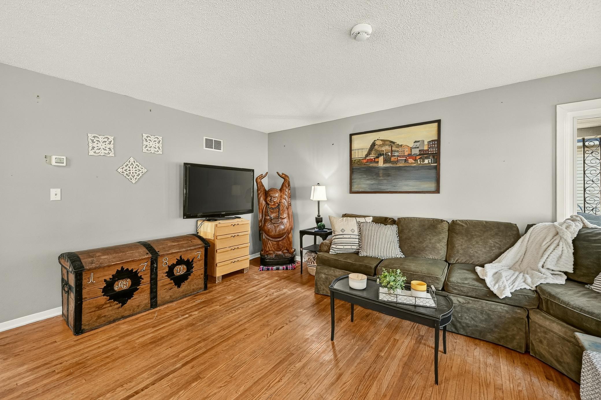 1126 8th Avenue Nw Property Photo 7