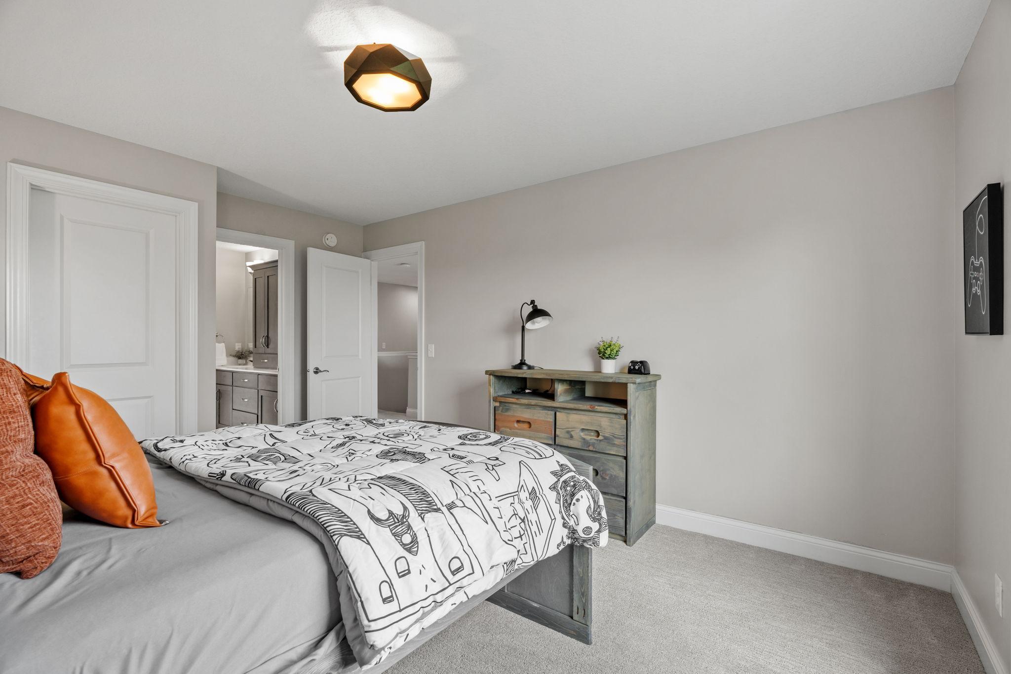 16568 Duluth Trail Property Photo 45