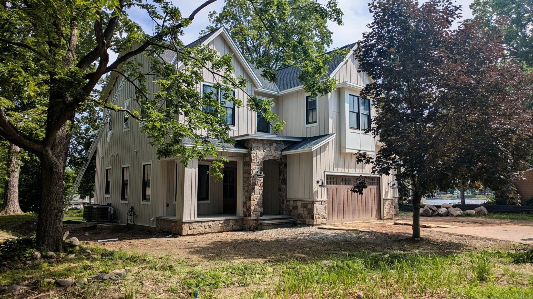 3271 Casco Circle