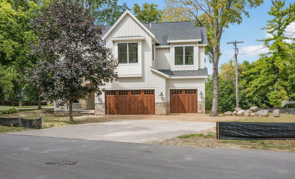 3271 Casco Circle Property Photo 1