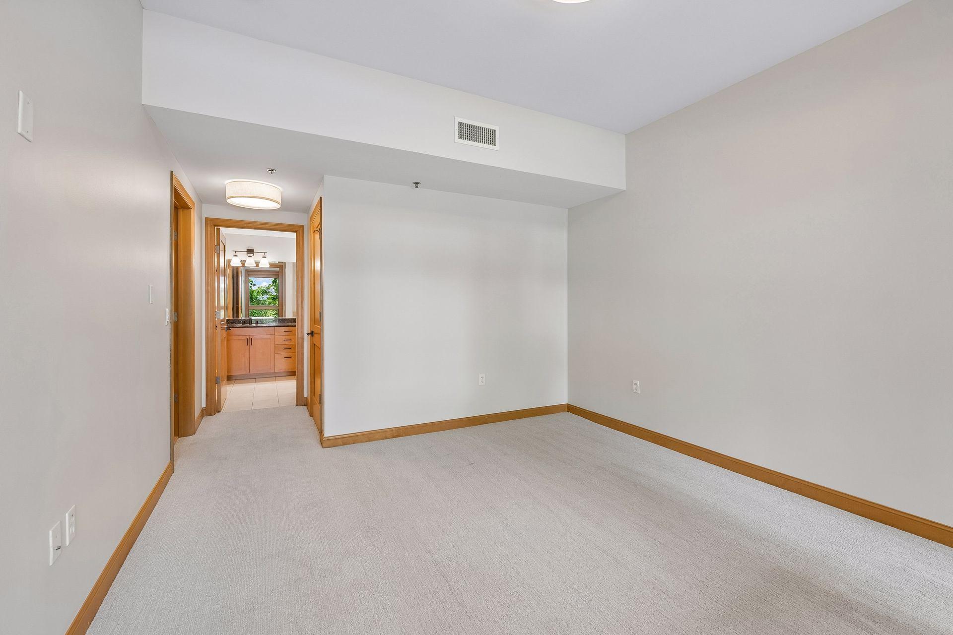4201 Sunset Drive N117 Property Photo 22