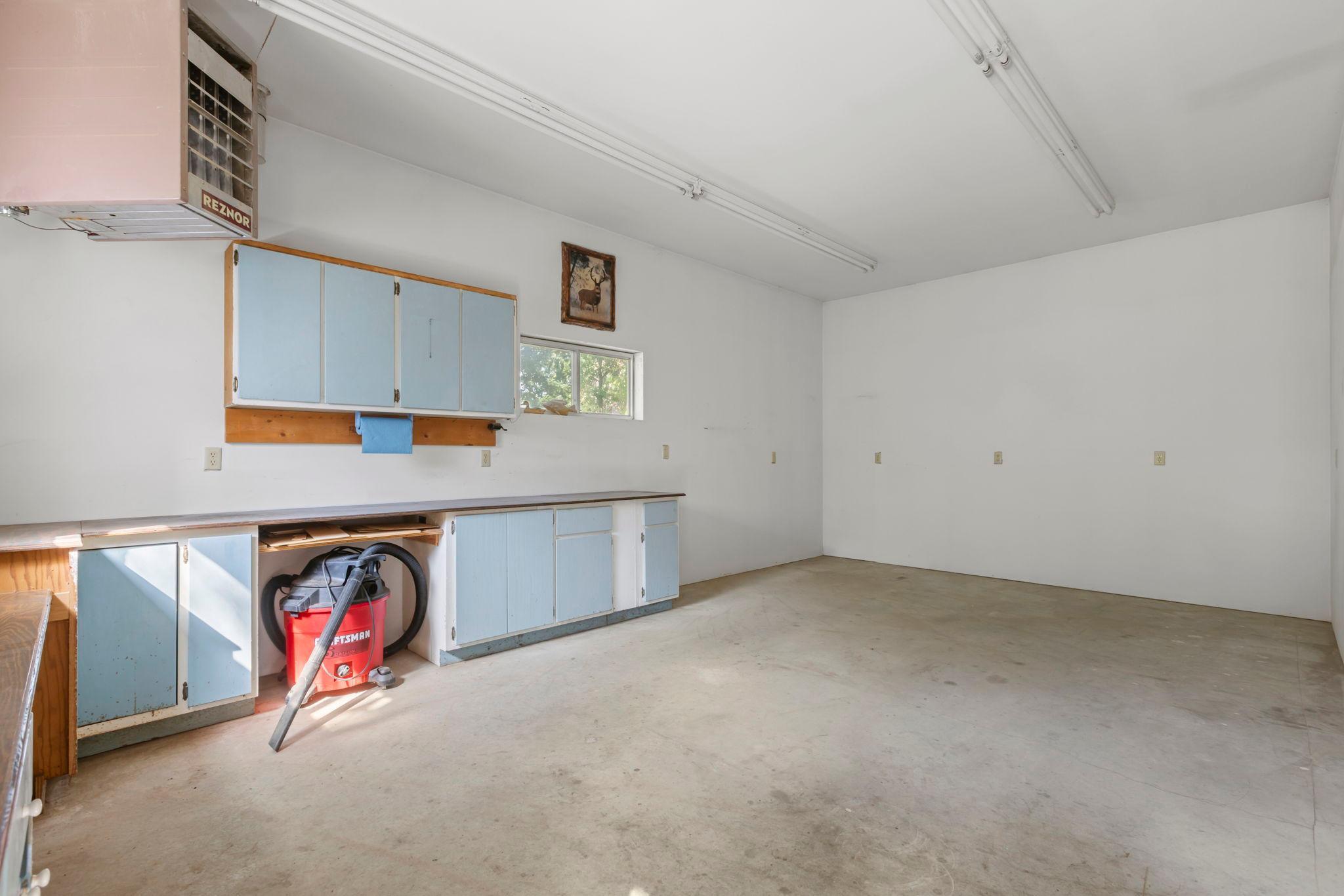 240 Pine Circle Property Photo 35