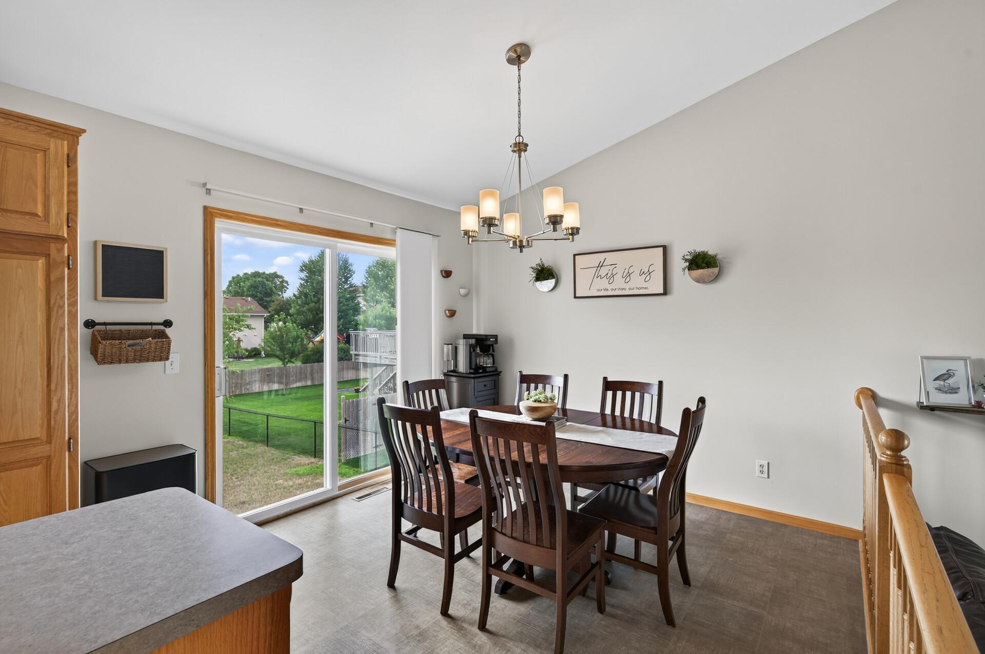 11683 10th Street Ne Property Photo 8
